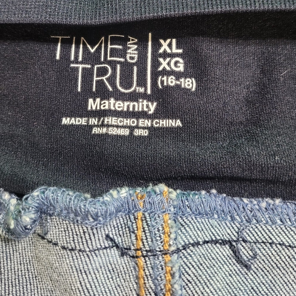 Maternity Time and Tru Bermuda Shorts w/ Full Panel, Distressed L/XL (16-18)