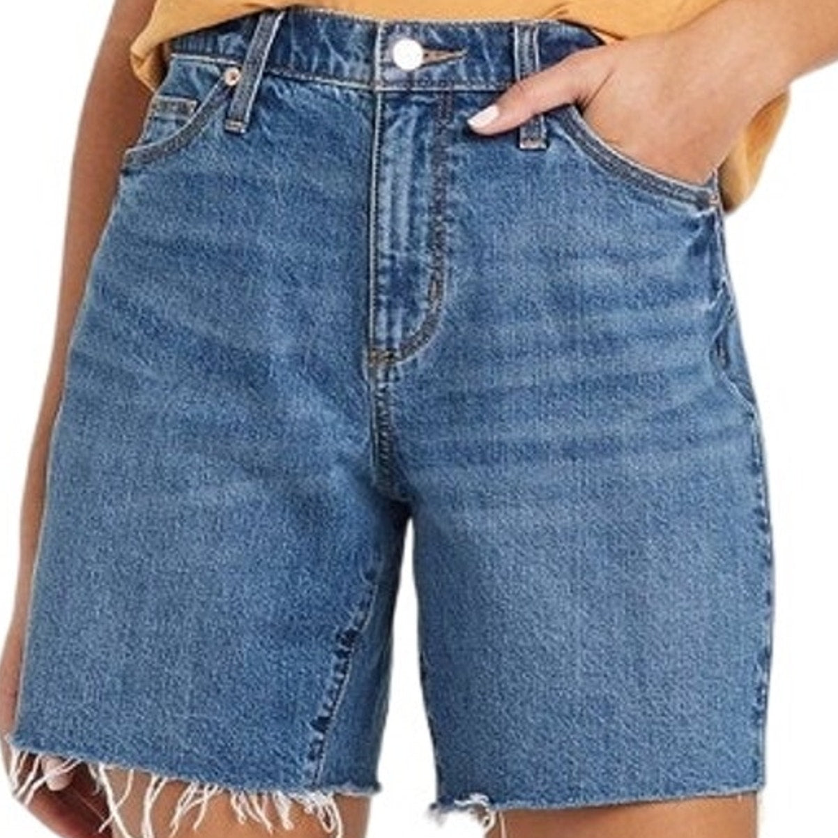 Women's High-Rise Vintage Bermuda Jean Shorts - Universal Thread, 4 / 27R