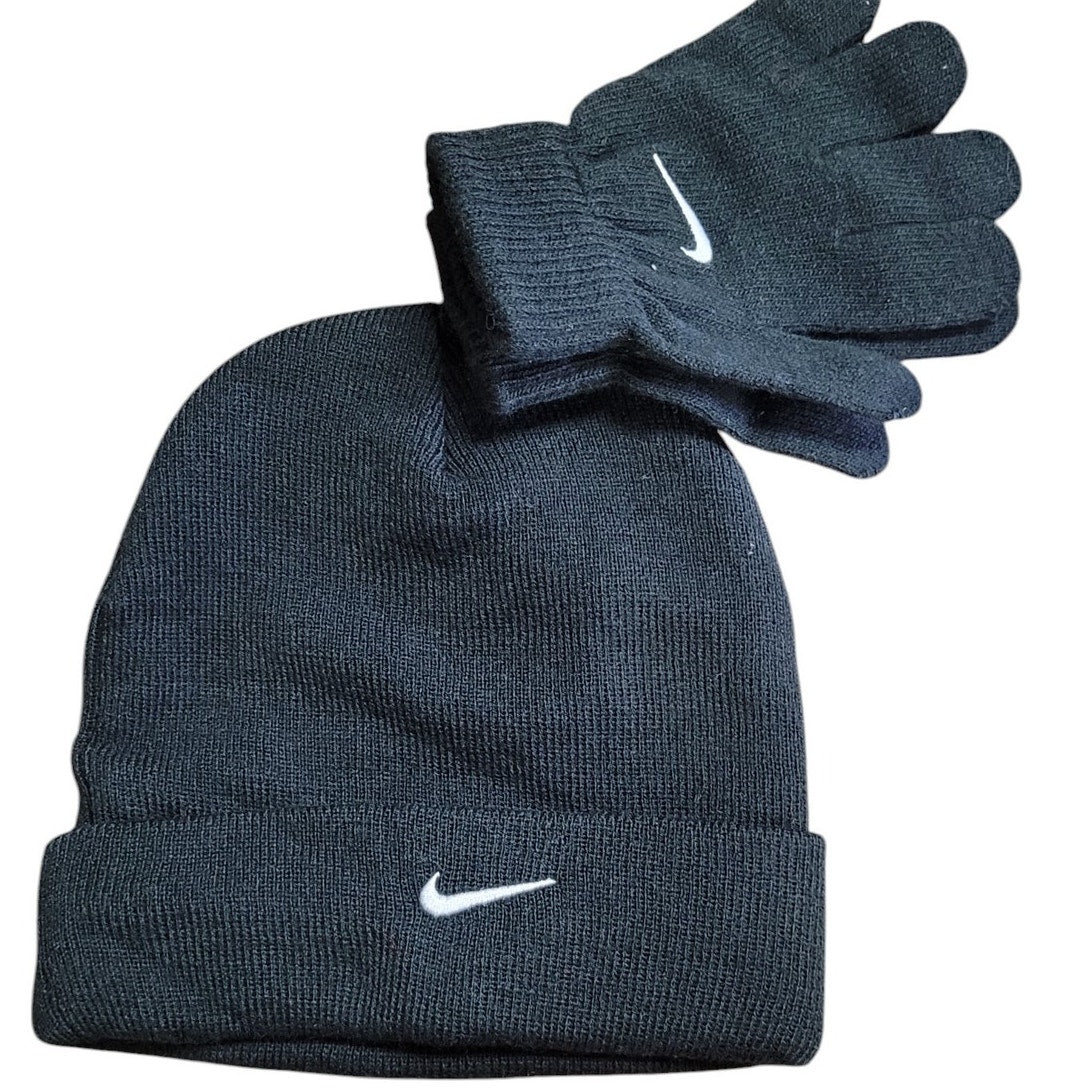 Nike 2 Piece Purdue Boilermakers Knit Hat and Gloves Set Size 4/7