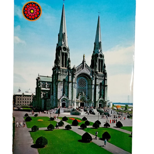 Exterior of the  Basilica Ste-Anne de Beaupre Quebec, 4 x 6, Vintage Postcard