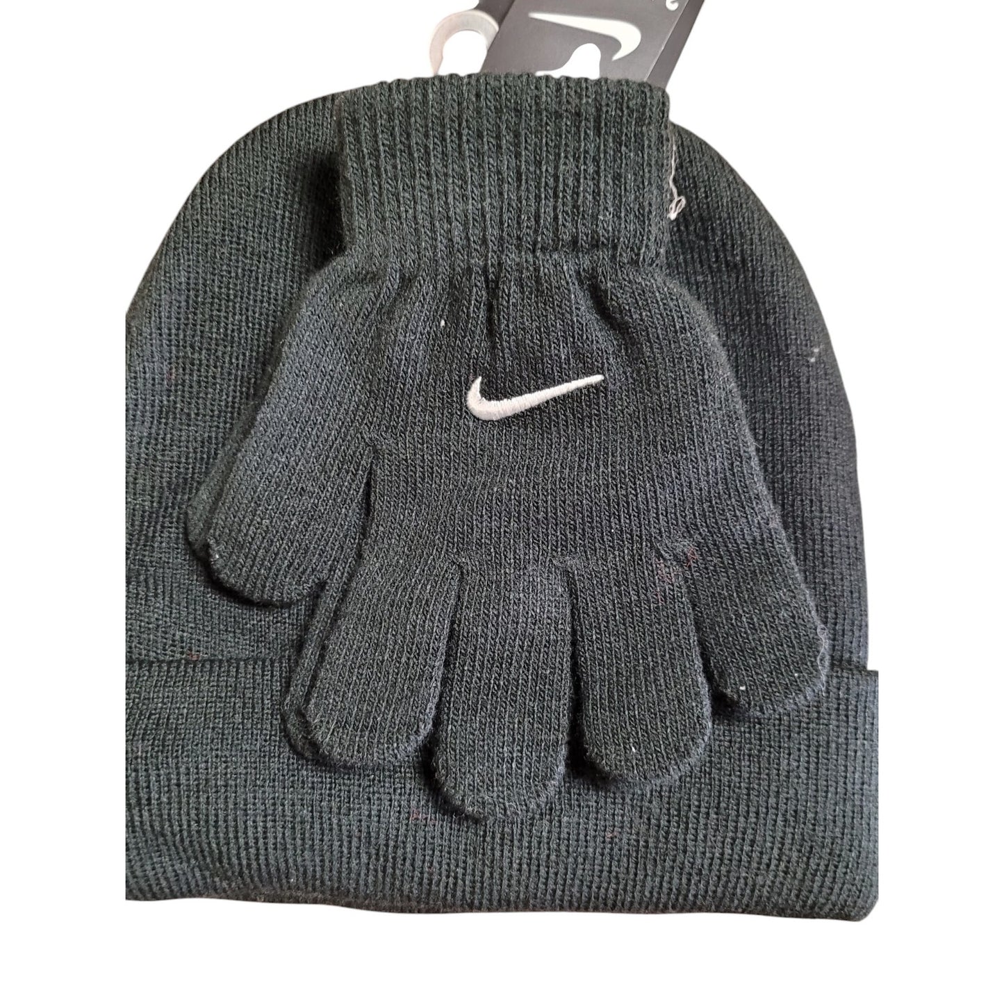 Nike 2 Piece Purdue Boilermakers Knit Hat and Gloves Set Size 4/7