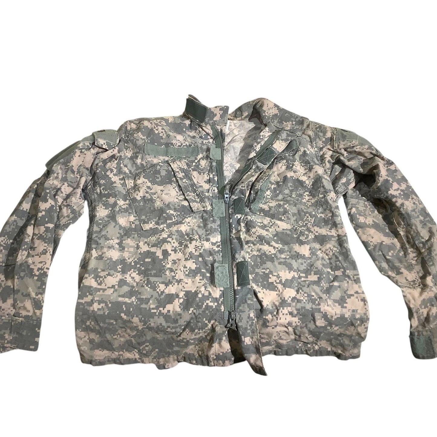 UNIVERSAL COAT, ACU RIPSTOP, FLAME RESISTANT, EUC, SIZE: MEDIUM/REGULAR