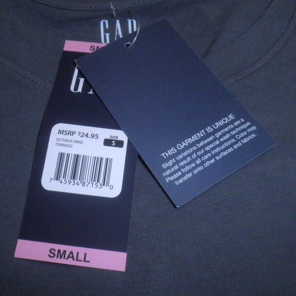 Gap Small Ladies Garment Dye Fashion Tee Tornado Gray, Swoop Neck, 100% Cotton